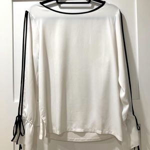 Split-sleeve Mixed Media Blouse